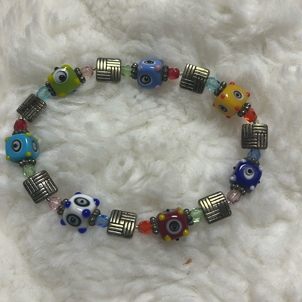 ❤️ 3/$15 Cute Cube Creature Bracelet